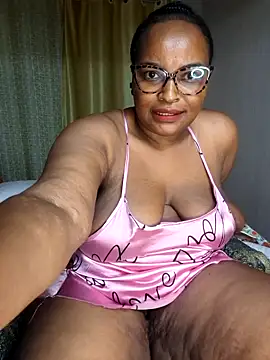Chat XXX en directo de Goddess_of_Hearts