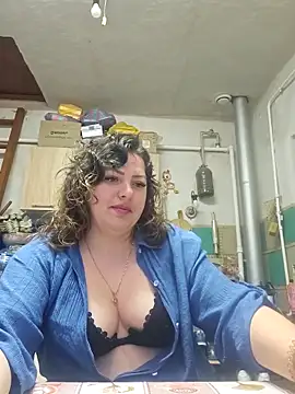 Chatroom XXX en direct de Jyleta