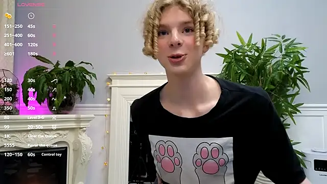 Онлайн чат XXX Kudi_Minnt