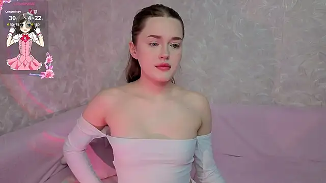 XXX chat uživo modela Omidodomi