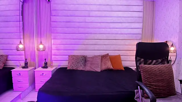 VictoriaaBlair Live XXX Chat