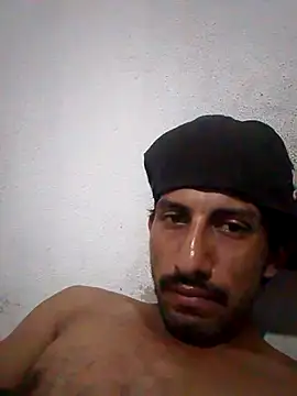 Tu_ChicoMalo22CMn Webbikameraesitys