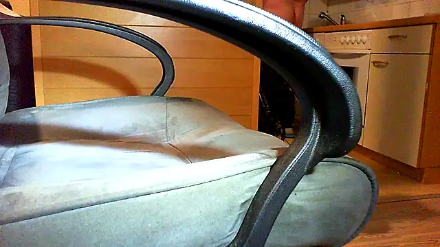 volfic@xh's Webcam Show