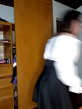 Lilith0423 라이브 XXX 채팅
