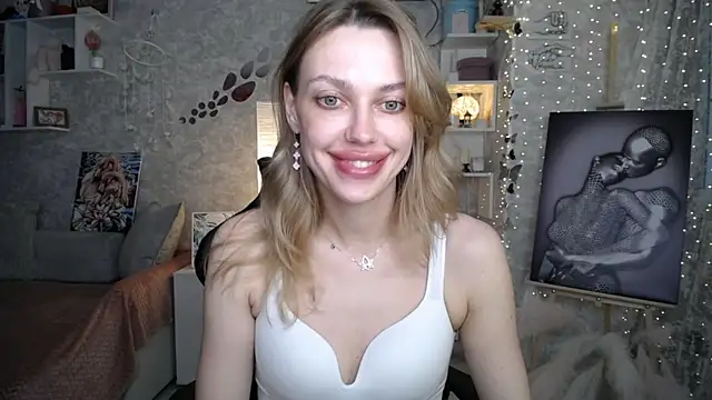 NickyAdamidi's Live XXX Chat