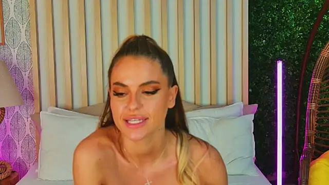 AnyaLov Chat XXX live