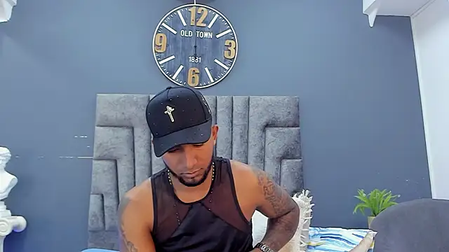 XXX chat uživo modela Robin_Rief