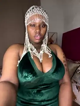 QUEEN_NOBUHLE_FEMDOM_777 Live XXX-Chat