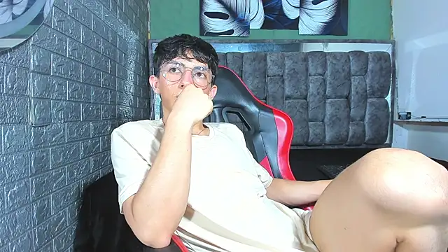 ElanGiraldo webkamerás műsora