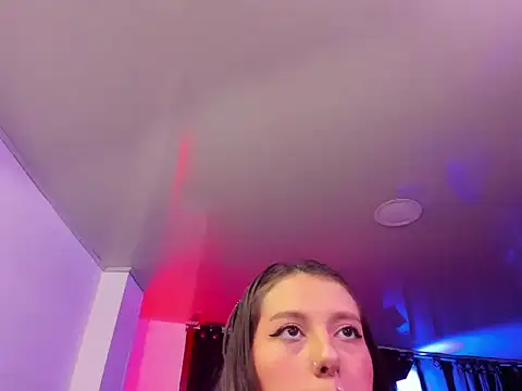 nataliasweet98 现场XXX聊天