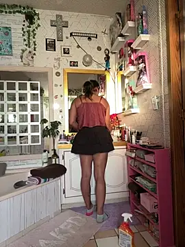 TranSexualJade95 即時 XXX 聊天