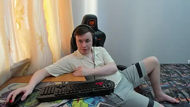 Онлайн чат XXX iliaskrislove
