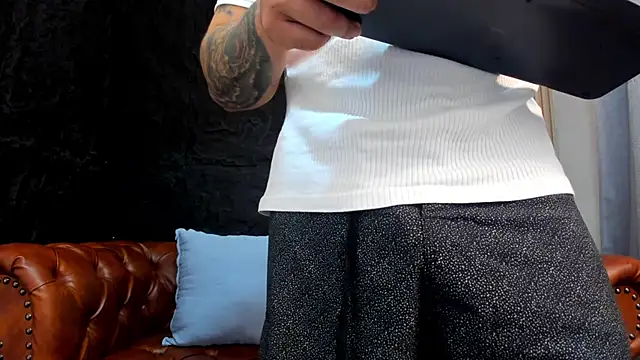 XXX chat uživo modela KyleNorth_