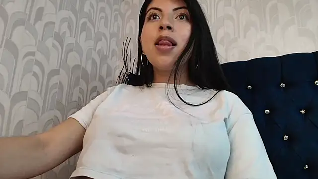 CarolineBrunx's Webcam Show