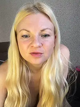 Eva-glow's Webcam Show