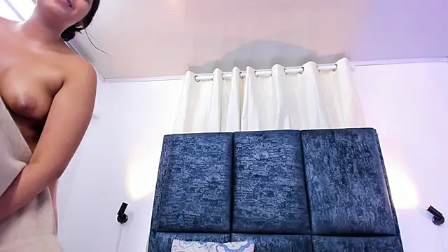 XXX chat uživo modela Lulu_Sanchez