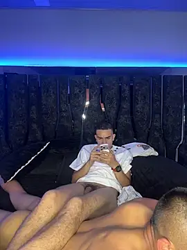 Chat XXX ao vivo de willclayy