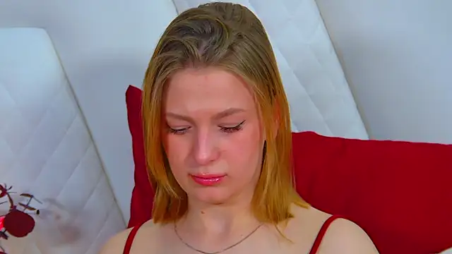 BeatriceBinoche's Live XXX Chat