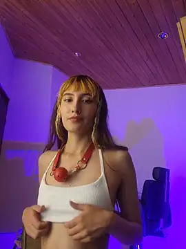 Chatroom XXX en direct de lola_vlad