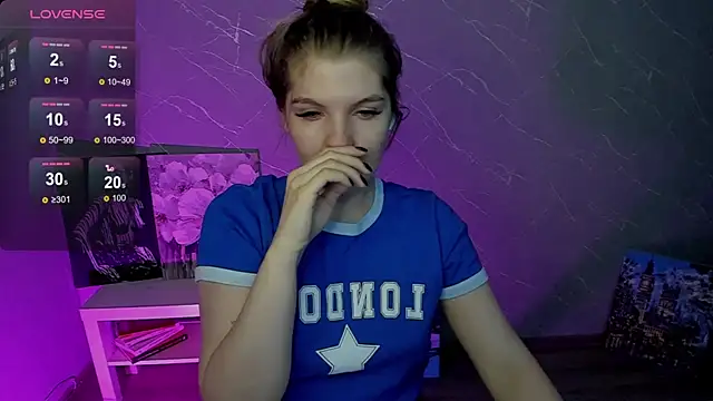 lily_williamss Adlı Modelin Canlı XXX Sohbeti