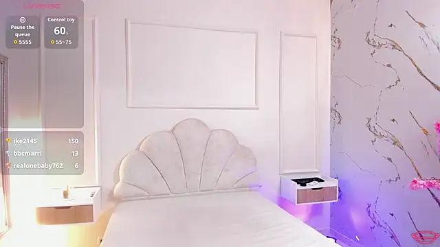 BrianaHazel 现场XXX聊天
