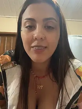 Lindagatha Adlı Modelin Web Kamerası Şovu