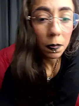 Chat +18 de Steph_Oliveira ao vivo