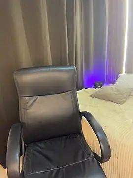 arlediaz1 现场XXX聊天