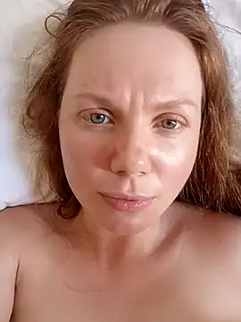 ElaizaFlanagan Chat XXX in diretta