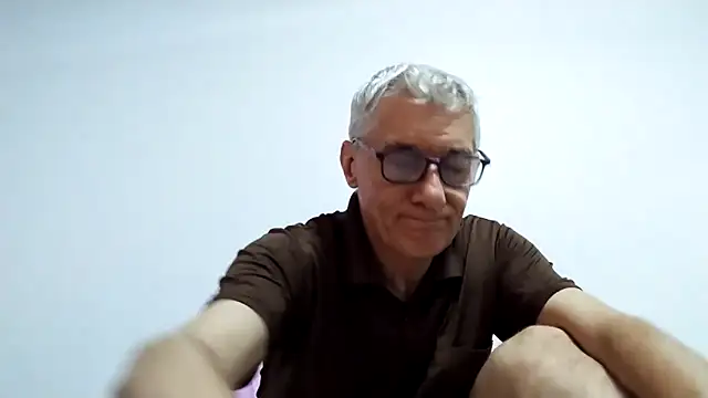 BIGUNCUTHARDCOCK: διαδικτυακό σόου στην κάμερα