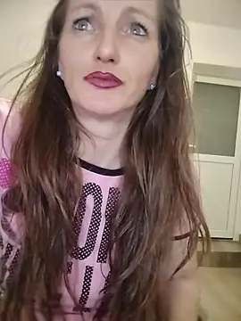 CrazyMaya39's Live XXX Chat