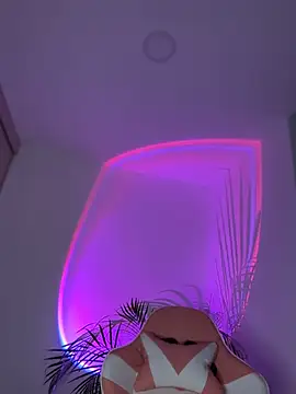 alesziarose_'s Live XXX Chat