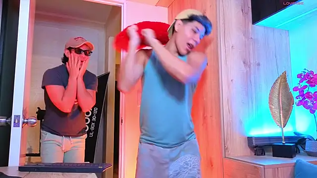 Živý XXX chat Almiboys
