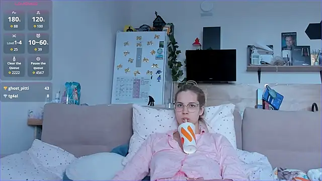 XXX chat uživo modela Hot__K