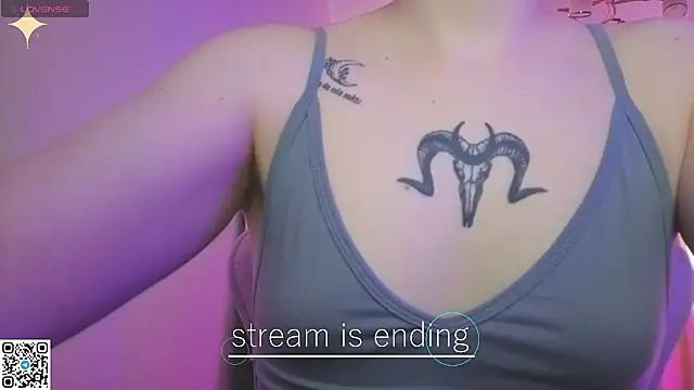 Luna_Moon13 élő XXX-chatje