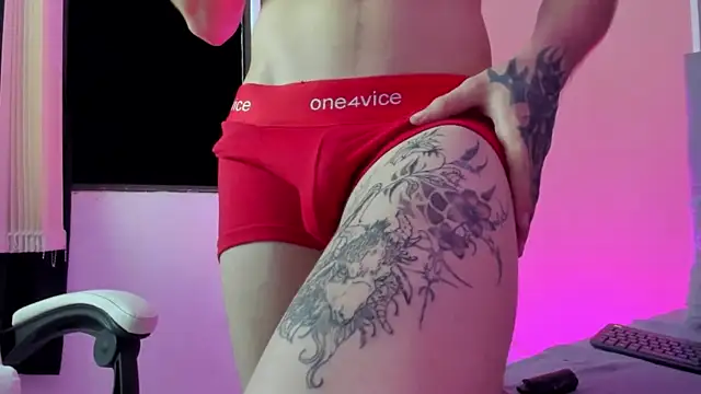 eren_jeager Show in webcam
