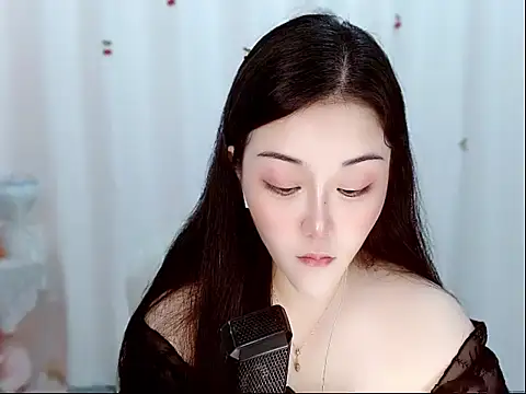 Amy-cnbaby live XXX chat