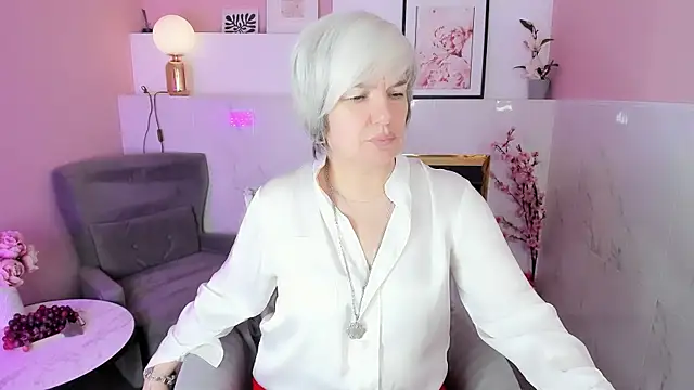 CarmenSoft Adlı Modelin Canlı XXX Sohbeti