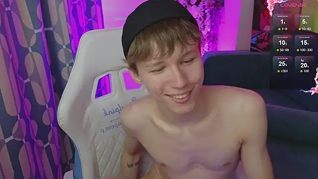 cuMte_boy's Webcam Show
