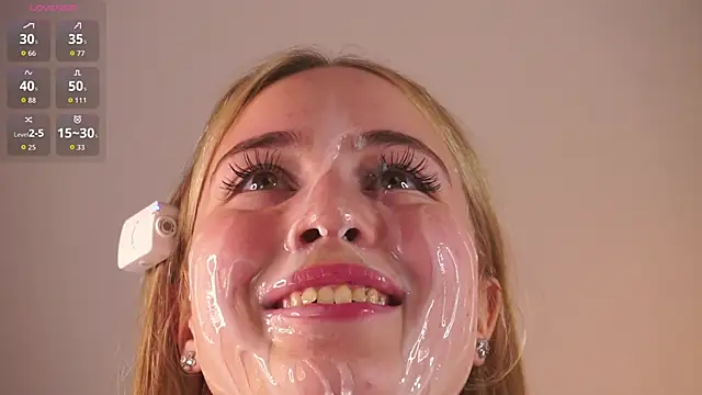 SusanneOsche 即時 XXX 聊天