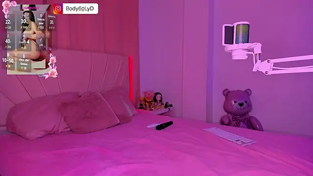 Body69ld's Live XXX Chat