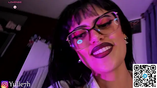 Chat +18 de _Jessy_Moon_ ao vivo