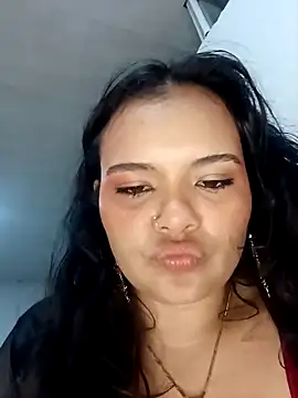 دردشة Emily_Rouse23 الجنسية المباشرة