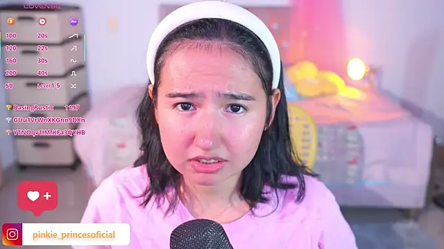 Pinkie_Princes Chat XXX in diretta