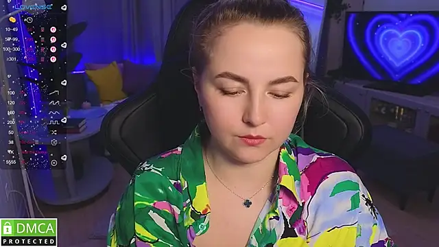 Mira_Mermayd's Live XXX Chat