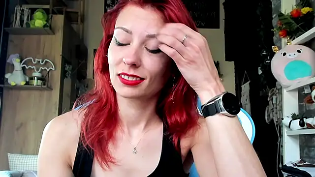 karo123421 élő XXX-chatje