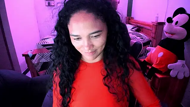 Chat +18 de rayza_mature_154 ao vivo