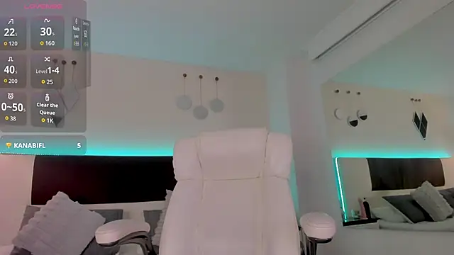 XXX chat uživo modela Sky_Loren