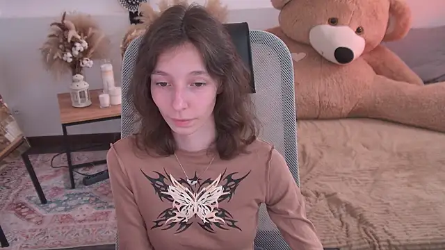 EmmanuellBrown Chat XXX in diretta