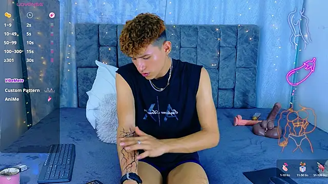 Онлайн чат XXX NicolasTorrez